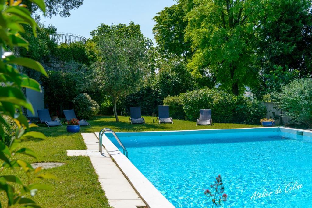 Le Castel Du Mont Boise Hotell Montboucher-sur-Jabron Exteriör bild